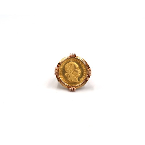 138 - A 1915 Ducat set in 14ct yellow gold ring mount size M, 7.1grams.