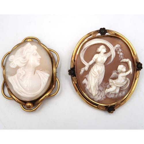 171 - Two oval cameo brooches in unmarked yellow metal mounts