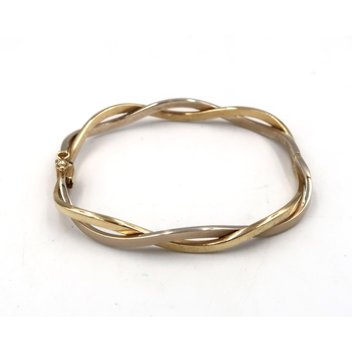 179 - A 9ct yellow and white gold bracelet - approx weight 10 grams