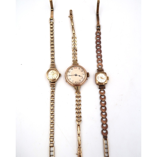 269 - Three ladies 9ct gold cased wristwatches all marked 9ct with bracelet straps - total weight approx 4... 