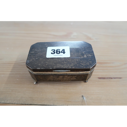 364 - A hallmarked silver trinket box with engine turned finish - Sheffield Walker & Hall - approx weight ... 