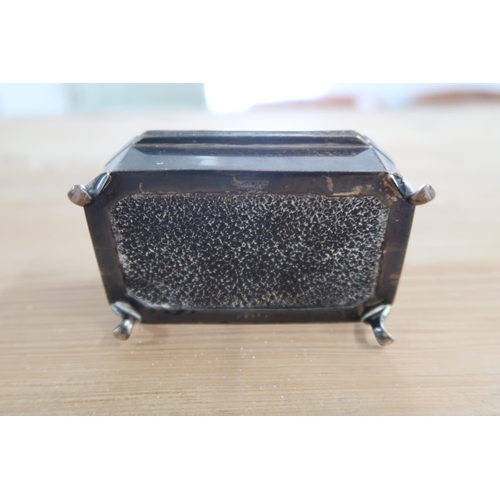 364 - A hallmarked silver trinket box with engine turned finish - Sheffield Walker & Hall - approx weight ... 