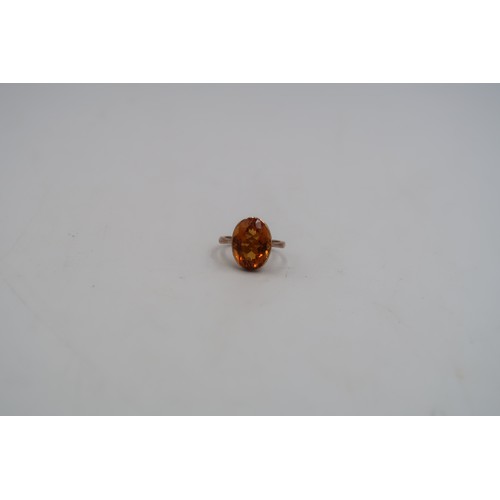 62 - Three 9ct gold dress rings sizes K, J, F/G - total weight approx 6.1 grams