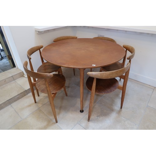 641 - A Hans J Wegner for Fritz Hansen circular dining table on three legs - Diameter 120cm - along with s... 