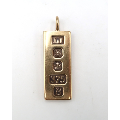  A 9ct gold ingot - approx weight 29.1 grams