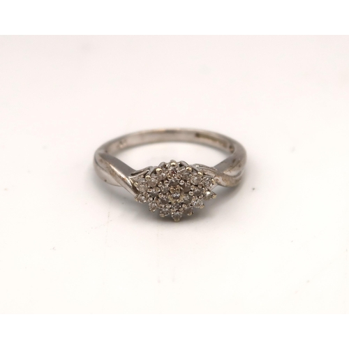 21 - A 9ct gold single cut diamond cluster ring. Total weight 0.25ct. Size O 1/2. Weight 3grams.