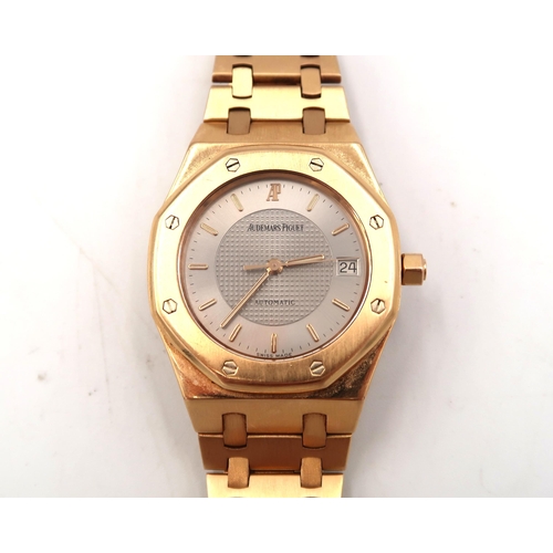 253 - An Audemars Piguet Royal Oak Limited Edition 18ct rose gold - serial 15097OR/O/0789OR/01 - dated 25/... 