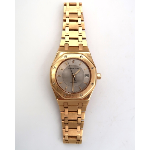 253 - An Audemars Piguet Royal Oak Limited Edition 18ct rose gold - serial 15097OR/O/0789OR/01 - dated 25/... 