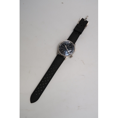 293 - A Gentleman's Marnaut Seascape wristwatch, automatic movement, 3.9cm across bezel, with box as new, ... 