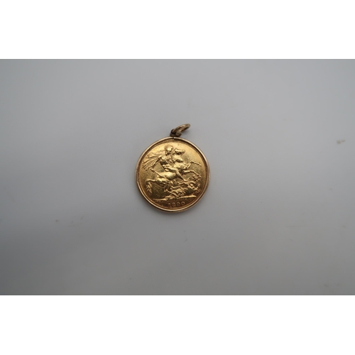 401 - An 1890 Victorian gold sovereign, in 9ct gold pendant mount, 8.8g.