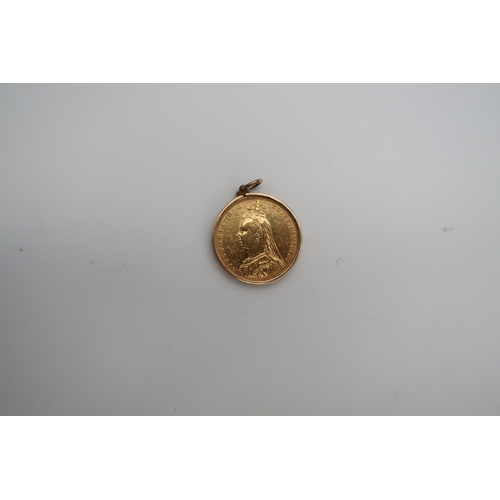 401 - An 1890 Victorian gold sovereign, in 9ct gold pendant mount, 8.8g.