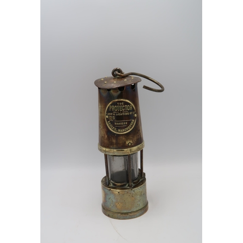 449 - A copper and brass antique Eccles Protector/Miners/Davy lamp - The Protector Lamp & Lighting Co Ltd ... 