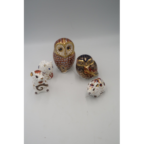 486 - A group of Royal Crown Derby paperweights, comprising Barn Owl, Little Owl, Mouse, Dormouse, and Ban... 