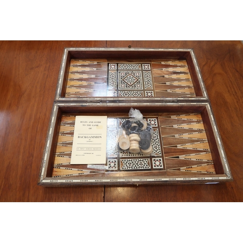 494 - A vintage backgammon games box by Jackpot