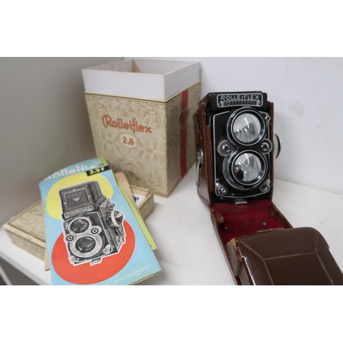 538 - A Rolleiflex 2.8E camera with Planar F2.8 lens and original box.