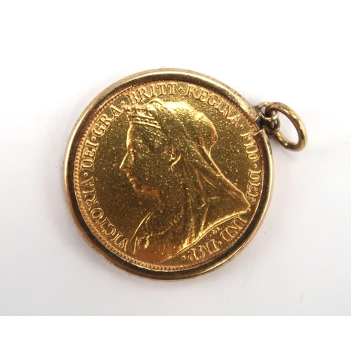 371 - A 1900 Edward VII full sovereign 7,98grams 22ct gold.