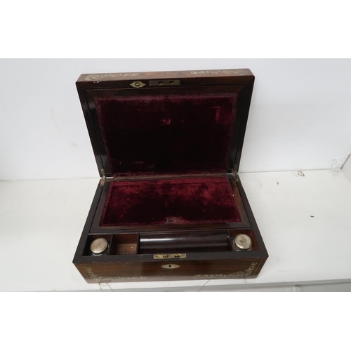 679 - A good quality 19th century rosewood and brass inlaid writing slope - in good condition