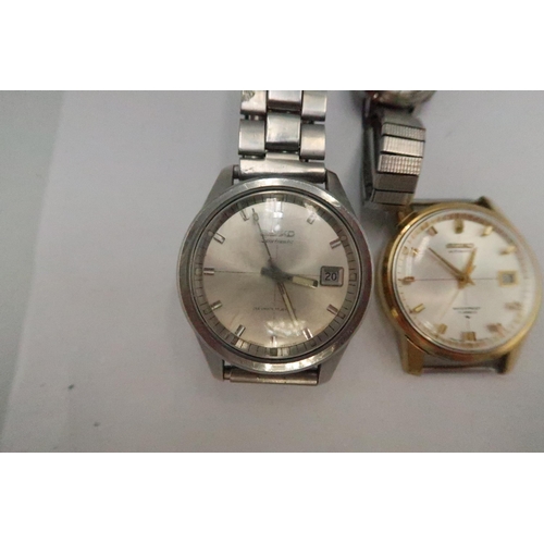 252 - Three Seiko Automatic wristwatches, two Sportsmetre and one lady's, stainless steel cased on bracele... 