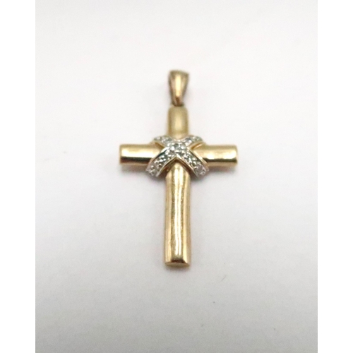 60 - A marked 9ct yellow gold crucifix - approx weight 2.5 grams