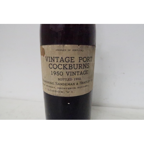 518 - A vintage Port Cockburns 1950 vintage bottled 1952, Williams Standring Sandeman & Heatley Ltd, level... 