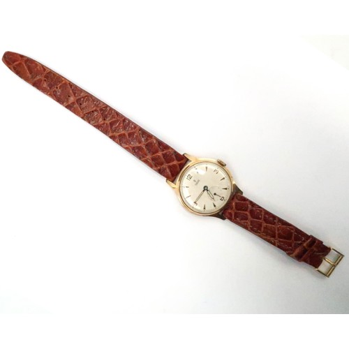 263 - A vintage gents Tudor wristwatch with seconds hand