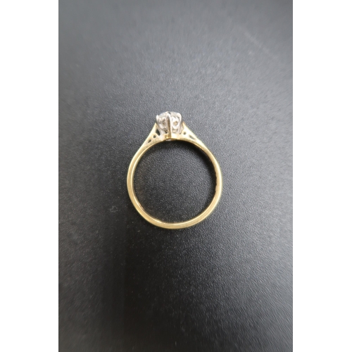 158 - An 18ct gold brilliant cut diamond solitaire ring. Estimated 0.40 ct, H/I colour, SI1/2 clarity. Siz... 