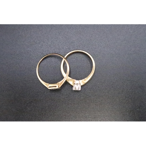 226 - Two diamond rings - An 18ct yellow gold (hallmarked) single stone diamond ring - diamond weight appr... 