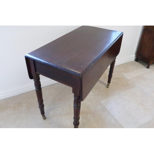 685 - A 19th century mahogany drop flap side table - 92cm x 90cm