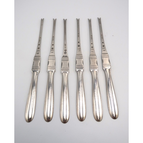 337 - A set of six Georg Jensen 925 silver crab or lobster picks,  of simple curvilinear Art Deco design, ... 