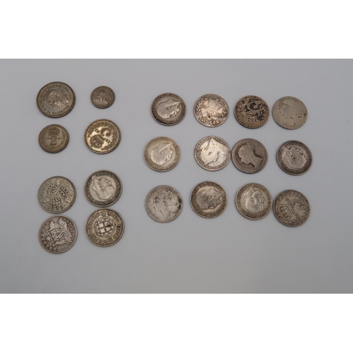 379 - A set of 1941 Maundy Money, comprising 1, 2, 3 and 4d, together with a number of silver and part sil... 