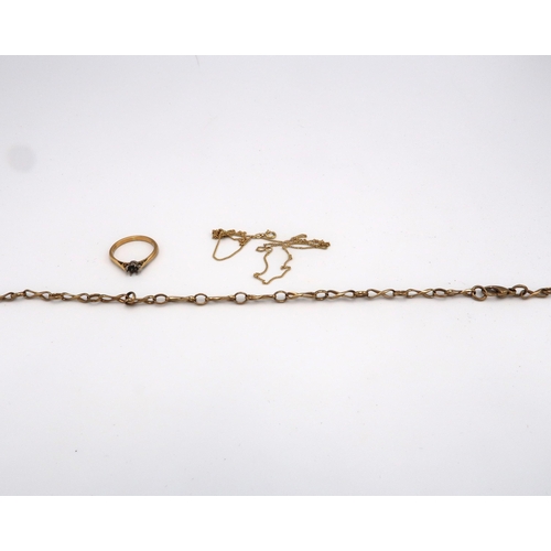 98 - A curb link chain and a fancy link bracelet (af). Test 9ct Weight 4.26 grams. Together with a single... 