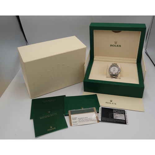 282 - A Rolex Yachtmaster Oyster Perpetual wristwatch - 40mm dial - serial number 2794900 model 16622 - wi... 