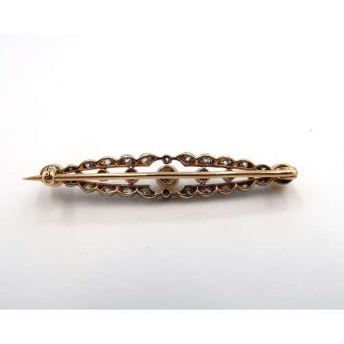  A 15ct (Tested) 28 Diamond and Pearl Edwardian Brooch, Head Size approx. 44mm x 9mm, Diamonds are a ... 