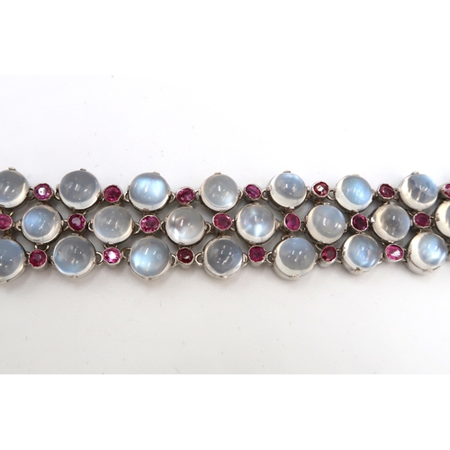  A very good quality Vintage Moonstone and Ruby Bracelet, Made up of 44 Moonstones 6.5mm Diameter int... 