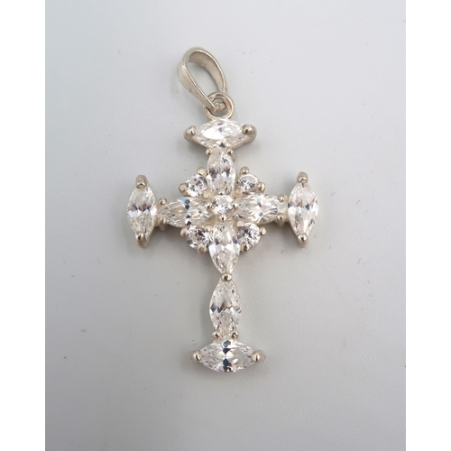 42 - A .925 Silver Set Large Celtic Cross, Size approx. 38mm x 25mm