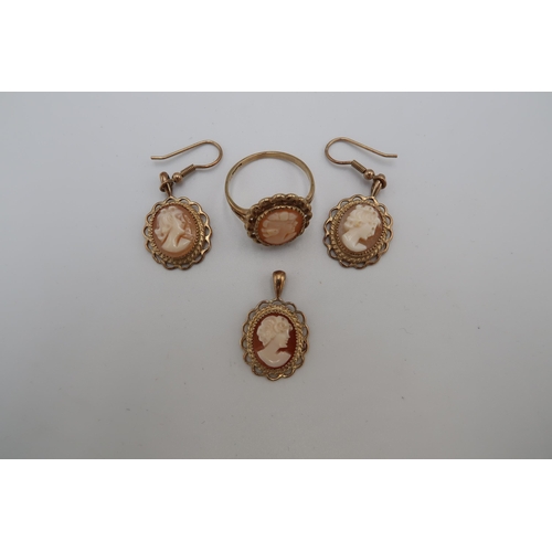 116 - A collection of 9ct gold cameo jewellery. To include a ring, size S 1/2, a pendant and a pair of ear... 