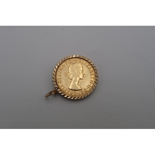 383 - A 1967 22ct gold full sovereign in a hallmarked 9ct gold pendant mount - total approx weight 9.19 gr... 