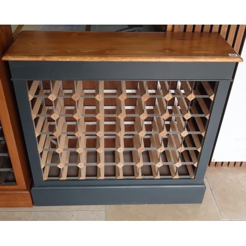 Lot 658       