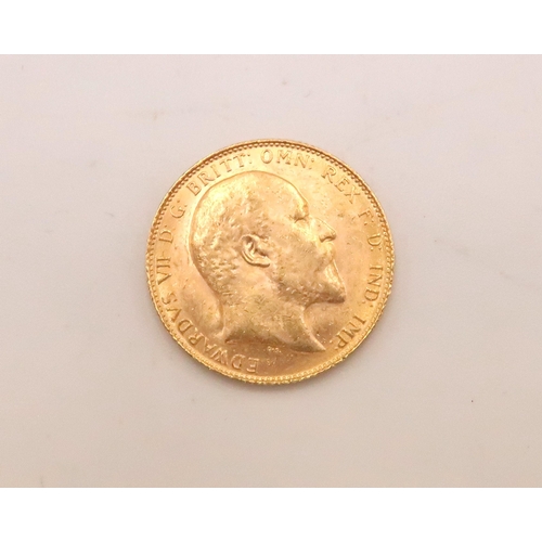 409 - A Full Gold Sovereign of Edward VII, 1908 London. 

Weight: 8g 

Condition: Fine