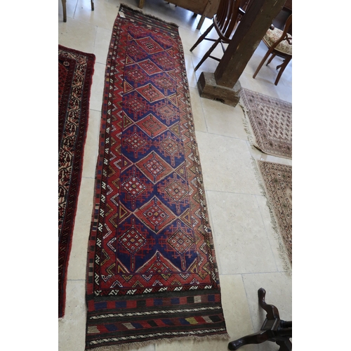 Lot 596       