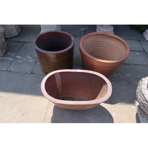 695 - Three garden planters