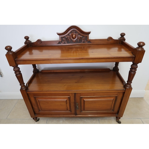 Lot 709       