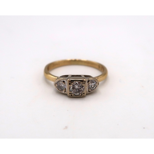 77 - An 18ct Yellow Gold Art Deco 3 Stone Diamond Ring, Diamonds are a Good Colour and Well Matched, Head... 