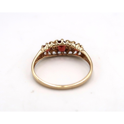 79 - A 9ct Yellow Gold 3 Stone Diamond and Garnet Ring, Head Size approx. 15mm x 6mm - Ring Size approx. ... 
