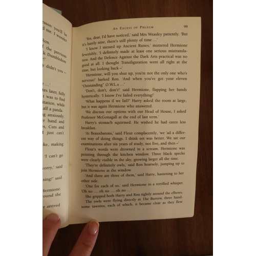 524 - A Harry Potter And The Half Blood Prince 1st Edition - Page 99 misprint - with dust cover and in ver... 