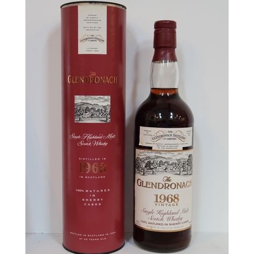 A Boxed Glendronach 1968, Single Malt Whisky, 43%,  75cl. with Certificate. 

Condition: Box & Label in good condition.
