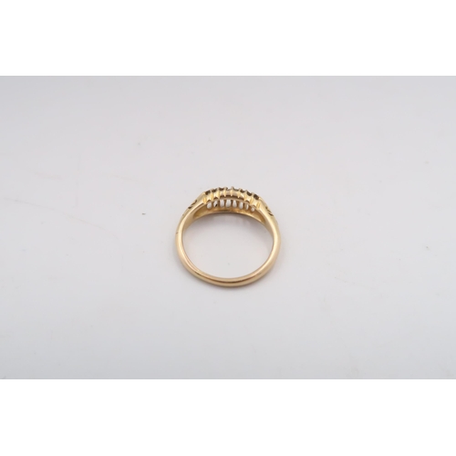 31 - An 18ct Victorian Diamond 5 Stone ring. Assayed Birmingham, 1900. 

Weight: 3.1g  Size: J