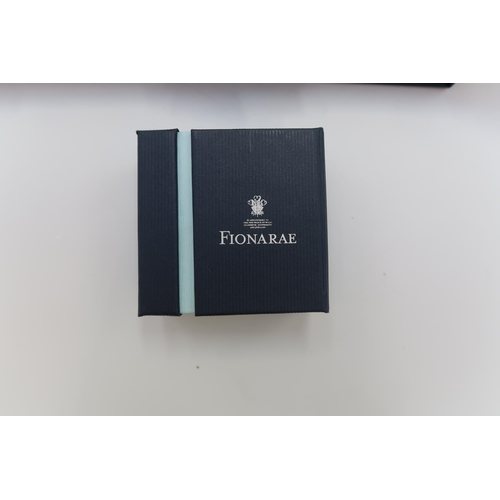 36 - A collection of Fiona Rae silver jewellery