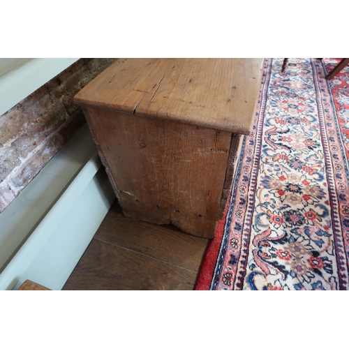 644 - A 19th century rustic pine blanket box - Width 120cm x Height 56cm