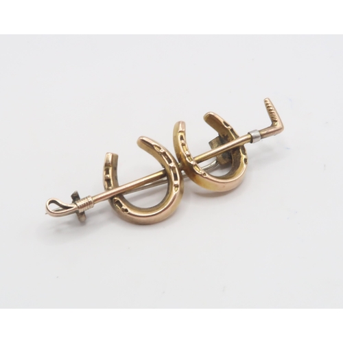 67 - A 9ct Horse Riding Themed Stick Pin. Weight: 2.42g Length: 4.5cm